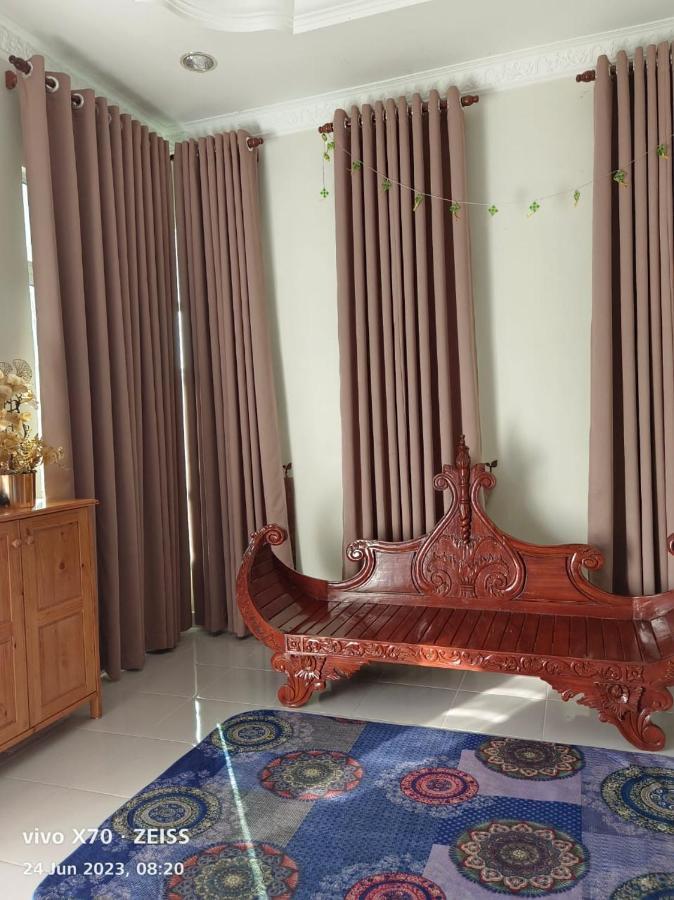 מראנג Homestay Yasmeen מראה חיצוני תמונה